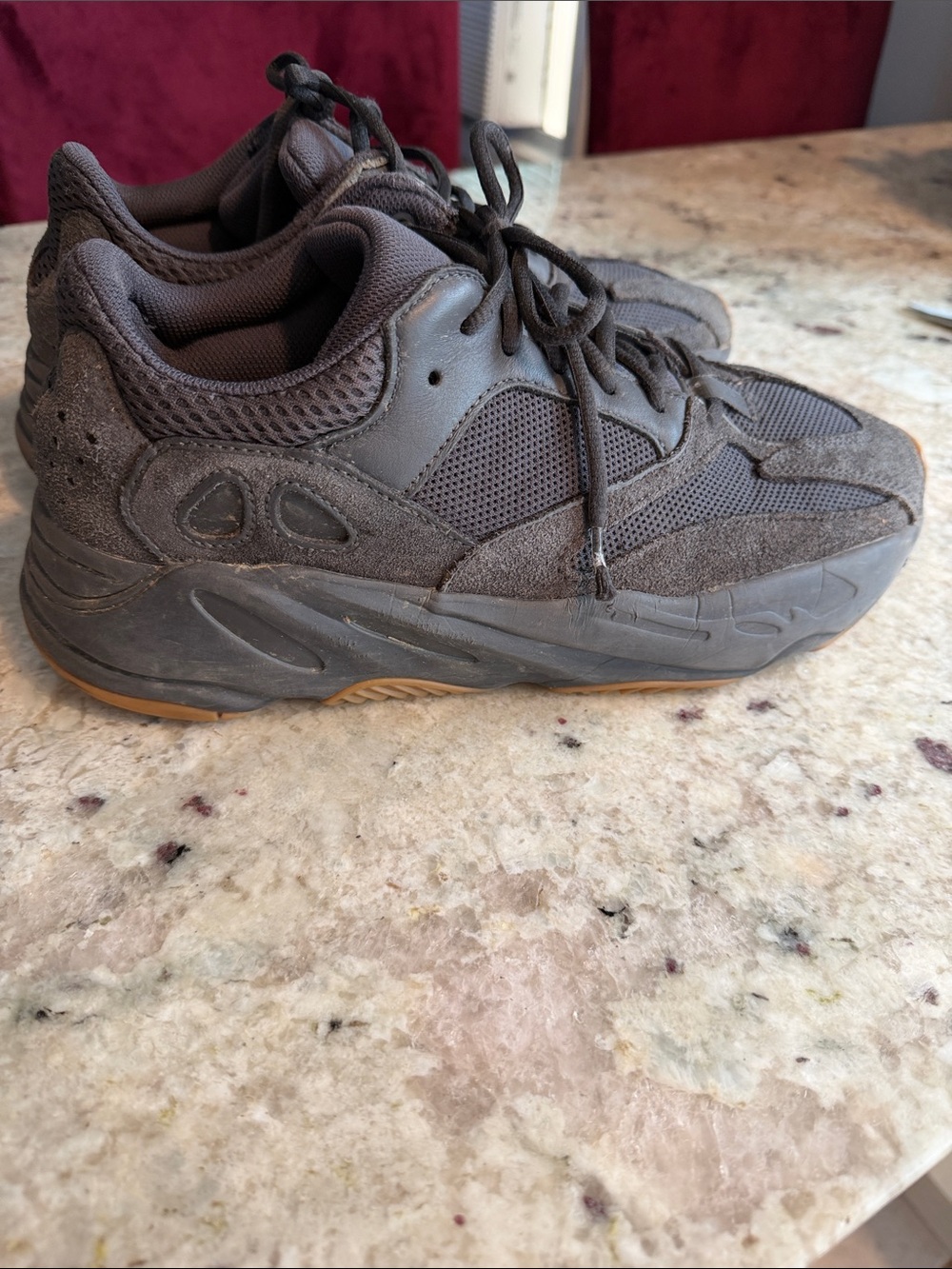 2019 adidas Men's Yeezy Boost 700 'Utility Black' 2019